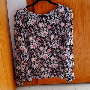 Cleo petite long sleeve blouse